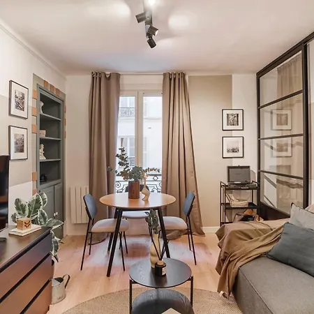 Dane - 1 A Ternes * Parijs